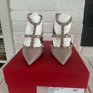 New, with tags, Valentino Garavani Rock Stud Heels in Nude.